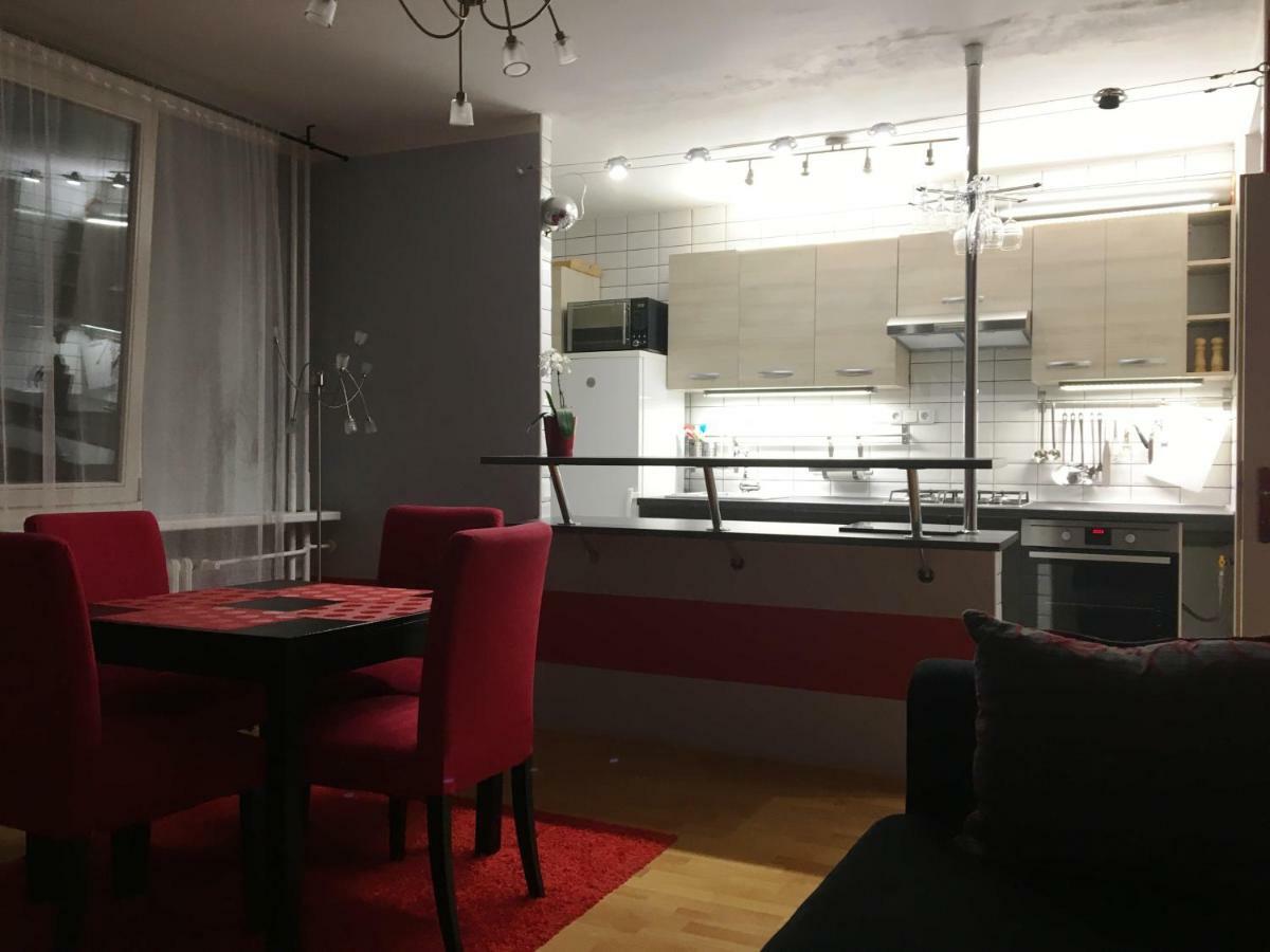 Apartment Scirocco Prague - Two Bedroom Apartment Екстериор снимка
